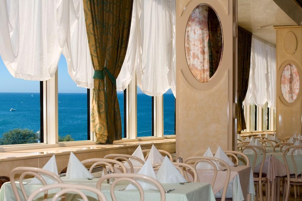Hotel Istra Plava Laguna Πόρετς Εξωτερικό φωτογραφία
