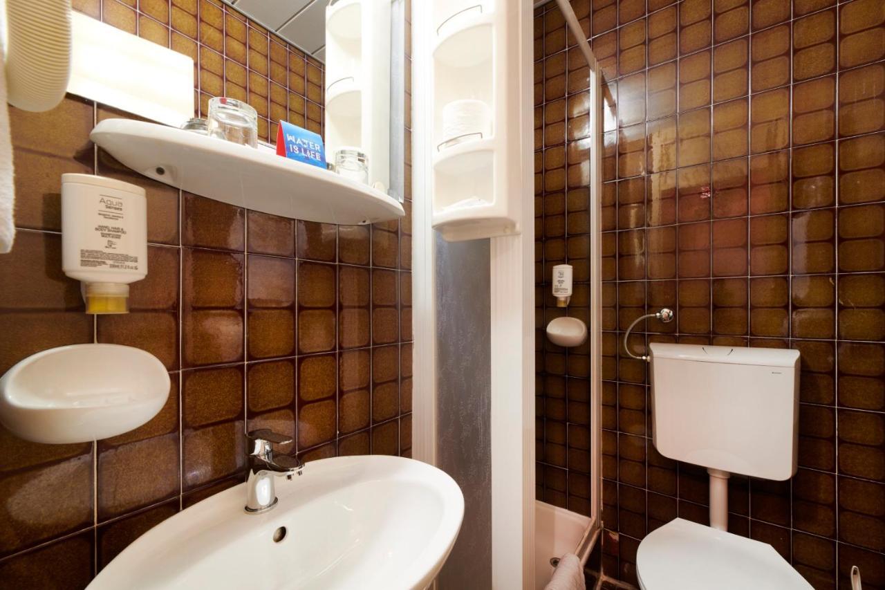 Hotel Istra Plava Laguna Πόρετς Δωμάτιο φωτογραφία