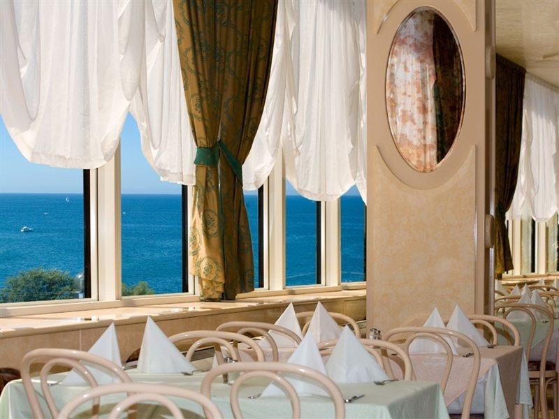Hotel Istra Plava Laguna Πόρετς Εξωτερικό φωτογραφία