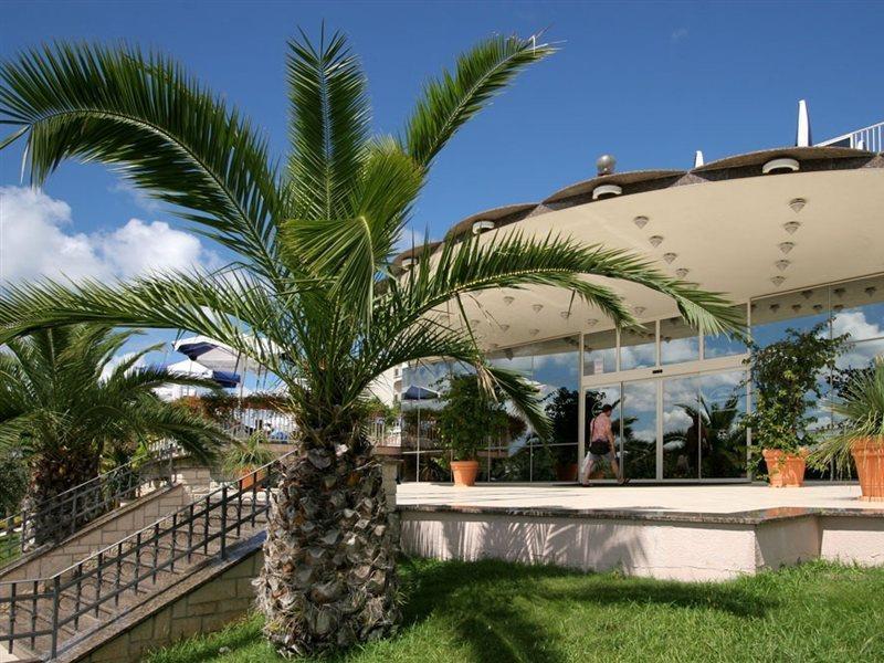 Hotel Istra Plava Laguna Πόρετς Εξωτερικό φωτογραφία