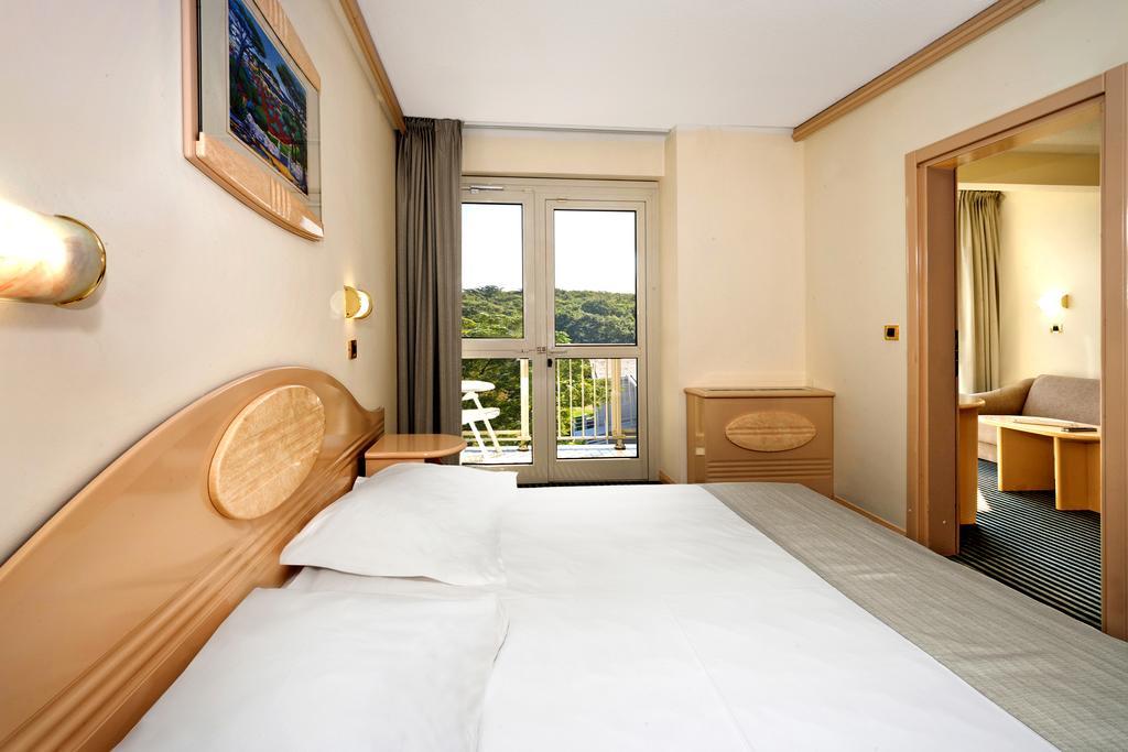 Hotel Istra Plava Laguna Πόρετς Εξωτερικό φωτογραφία