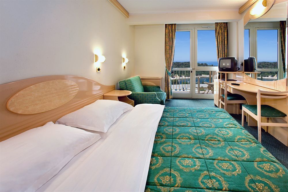 Hotel Istra Plava Laguna Πόρετς Εξωτερικό φωτογραφία