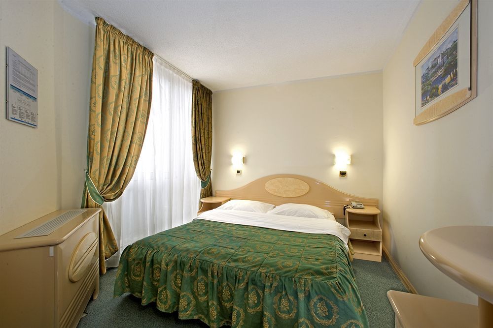 Hotel Istra Plava Laguna Πόρετς Εξωτερικό φωτογραφία